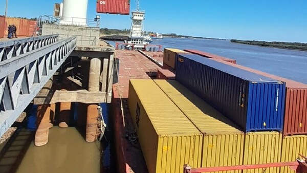 Pilar opera con mayor calado y en el Norte, la bajante del río golpea más