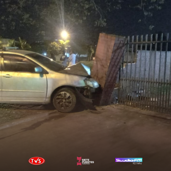 ENFERMERO EMBISTIÓ CONTRA LA MURALLA DE UNA IGLESIA EN ENCARNACIÓN - TVS