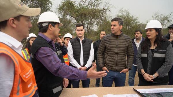 Con cerca de 1.000 personas trabajando avanzan de obras de la ruta PY12 - .::Agencia IP::.