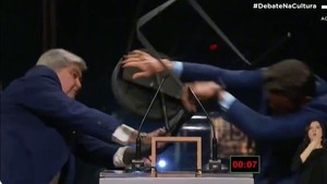 Escándalo en São Paulo: en debate por la alcaldía, candidato goleó a otro con una silla - Unicanal
