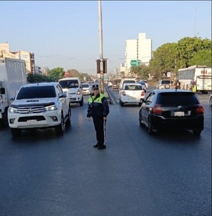 Caos vehicular tras habilitación de giro en Mariscal López y Pitiantuta