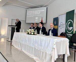 “Justicia debe ser accesible no solo en la teoría, también en la práctica diaria”, afirma Ministro Santander