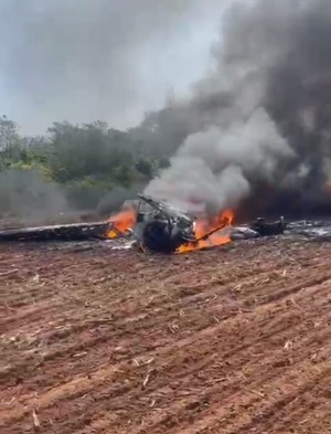 Caazapá: Capotó una avioneta en predio de agroganadera - Unicanal