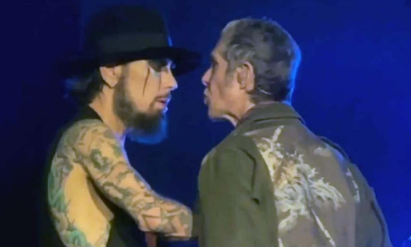 [VIDEO] ¡Grupo de rock canceló su gira luego del moquete entre sus músicos!
