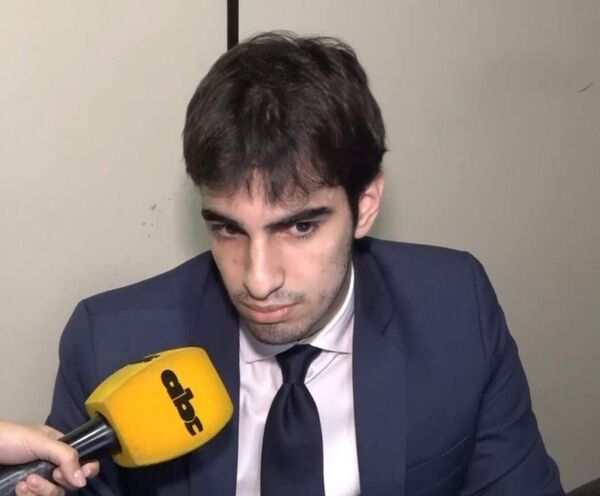 Tratito es Presidente del Centro de Estudiantes Derecho UNA
