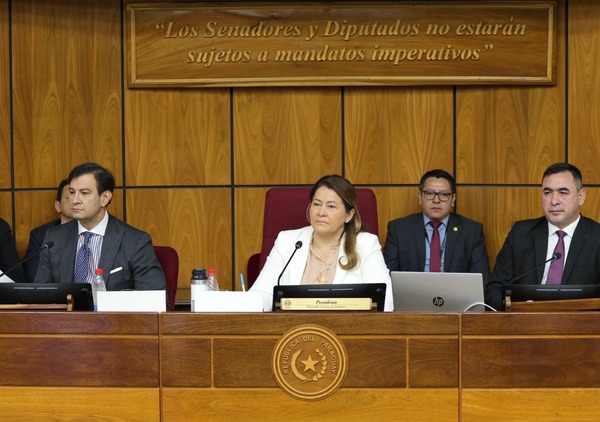 Se instala la Comisión Bicameral de Presupuesto para analizar plan de gastos presentado por el Poder Ejecutivo - ADN Digital