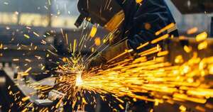 La Nación / Peña firma decreto que impulsará desarrollo de la industria metalúrgica