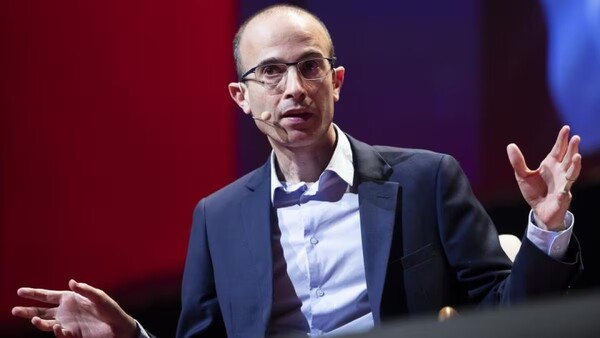 Yuval Noah Harari denuncia el "potencial totalitario" de la Inteligencia Artificial y el uso de Israel