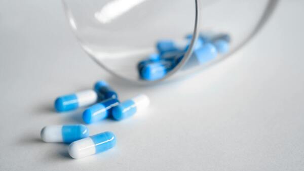 Familiar de pacientes del IPS denuncia falta de medicamento para la fibrosis