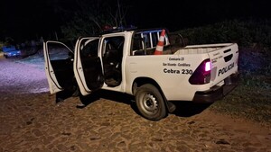 Delincuentes roban patrullera en Comisaría de Atyrá y luego asaltan un camión de encomiendas