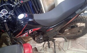 Hurtan motocicleta en Presidente Franco: víctima ofrece recompensa