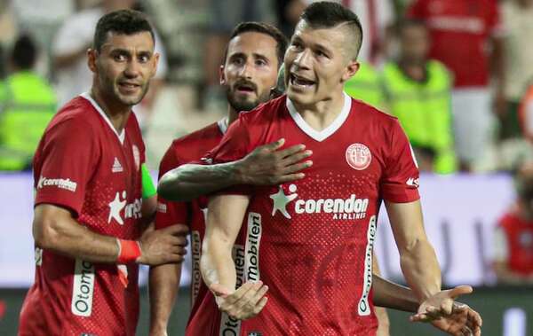 Braian Samudio, gol de la victoria en Turquía - Fútbol Internacional - ABC Color
