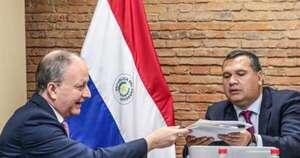 Diario HOY | Presentan Proyecto de Ley del Servicio Civil: prohíbe nepotismo y establece nuevas reglas