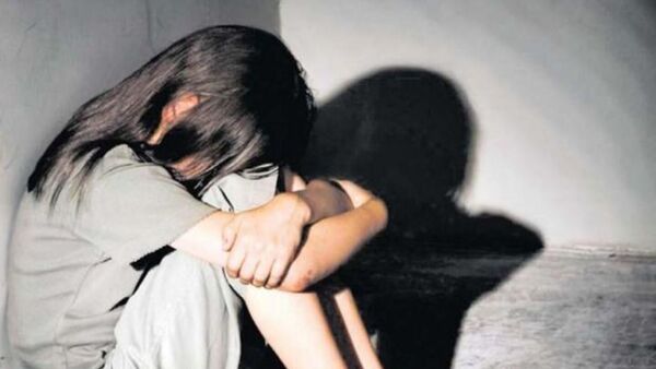 Detienen a pastor evangélico por abusar sexualmente de sus dos nietitas