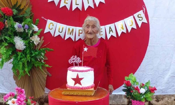 Mujer cumple 102 años en Misiones y anhela un camino de acceso a su vivienda – Prensa 5