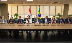 La ministra Claudia Centurión asumió como miembro del Consejo de Administración de ITAIPU