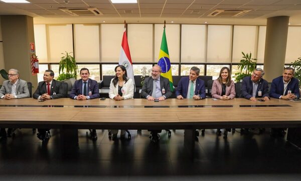 La ministra Claudia Centurión asumió como miembro del Consejo de Administración de ITAIPU