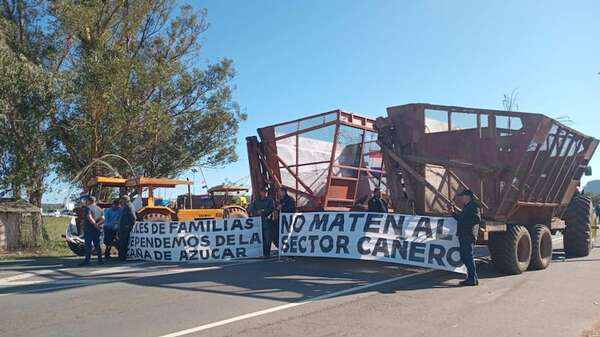 Cañicultores cierran ruta PY01 para exigir uso obligatorio de alcohol de caña de azúcar - Nacionales - ABC Color