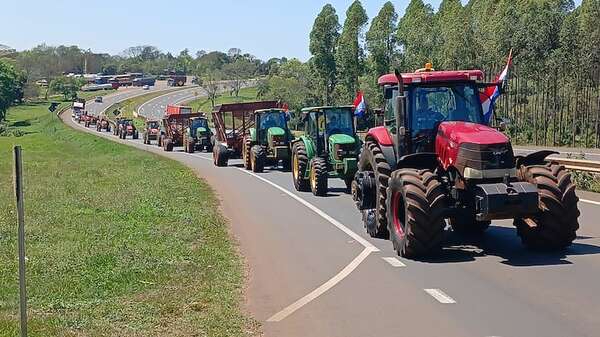 Manifestación de cañicultores: Policía dice que no permitirá ingreso de camiones a Asunción - Nacionales - ABC Color