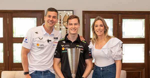 La Nación / El piloto Joshua Duerksen agradeció el apoyo estratégico de Santiago Peña a su carrera