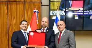 La Nación / Congreso condecora a presidente del Parlamento de Israel