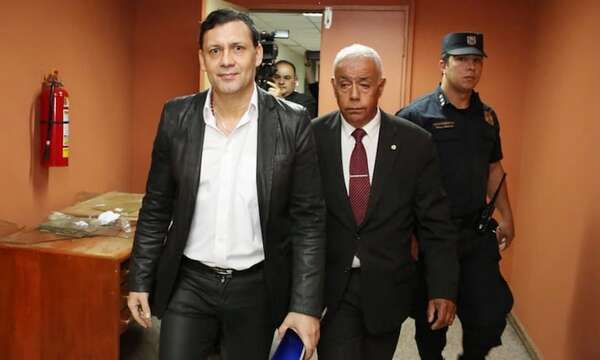 Celeste Amarilla pide revocar absolución de Víctor Bogado por denigrar memoria de su marido - Política - ABC Color
