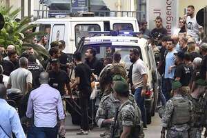 Hackearon bíperes de Hezbolá y los hicieron estallar en simultáneo: hay ocho muertos y otros 2.700 heridos - Mundo - ABC Color
