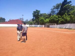 Muerte de futbolista: reconstruyen hechos en la cancha donde se desató la pelea  - Policiales - ABC Color