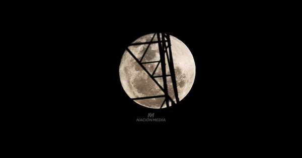 La Nación / Superluna y eclipse parcial serán visibles en el cielo paraguayo