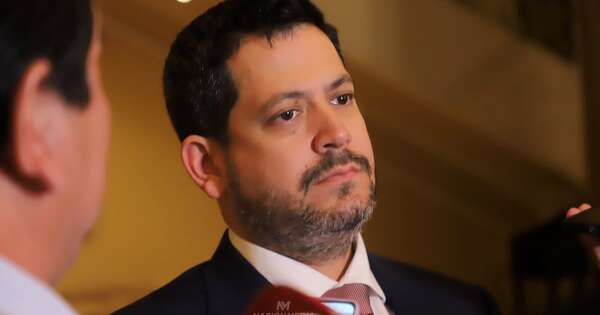 La Nación / Eliminarán formulario que facilitaba el planillerismo en Diputados