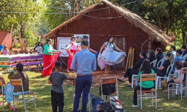 Inauguran templo sagrado Mbya Guaraní en comunidad indígena de Franco