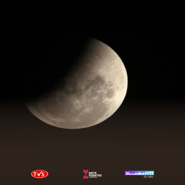 Eclipse parcial y superluna: un espectáculo astronómico para hoy - TVS