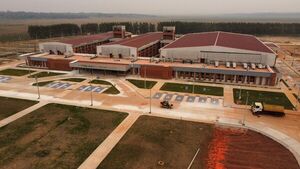 Se busca 1.133 profesionales de salud para el Gran Hospital de Coronel Oviedo.