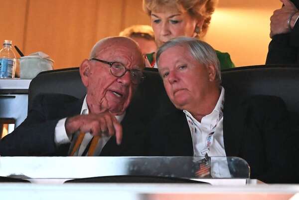La familia Murdoch libra una hermética batalla legal por la sucesión de su imperio - Mundo - ABC Color