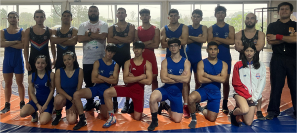 Luchadores preparan participación en sudamericano de Río