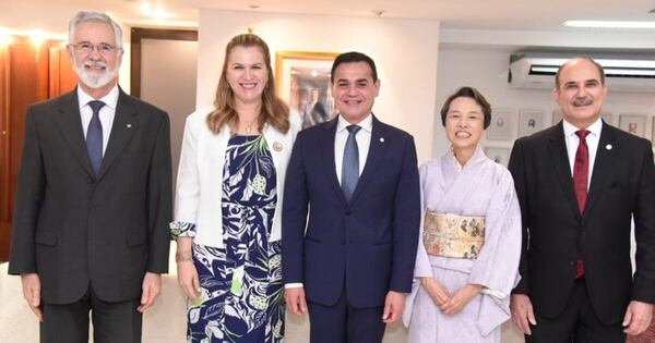 La Nación / Convenio: Japón dona equipos para hospitales de Pilar y Clínicas