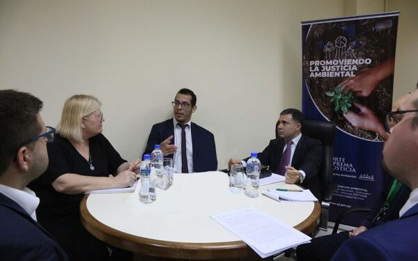 Dirección de Derecho Ambiental promueve la renovación de convenio con el Ministerio del Ambiente y Desarrollo Sostenible