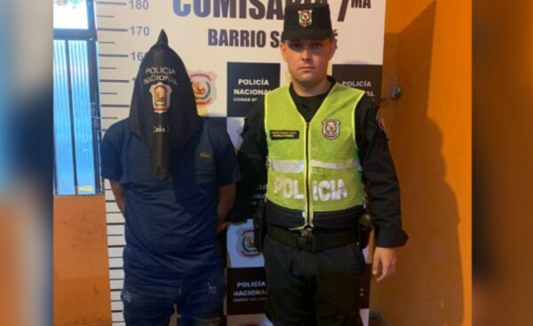 Aprehenden a joven tras hurtar una motocicleta