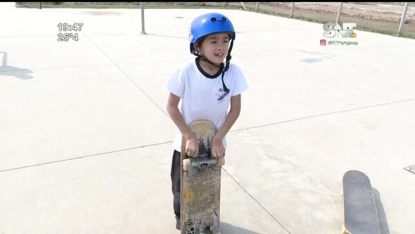 El pequeño skater Mateo - SNT
