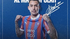 Cerro Porteño oficializa al argentino Sergio Araujo