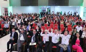 Congreso Cooperativo sirvió para analizar los  desafíos en el sector - Economía - ABC Color