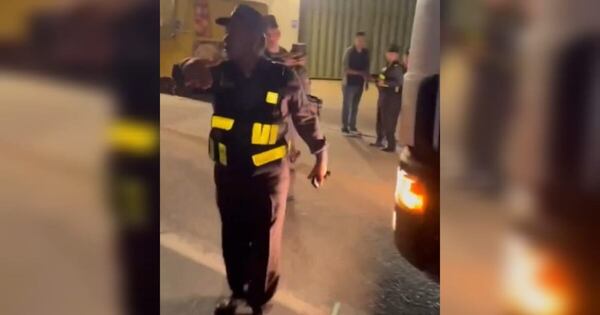 Diario HOY | Mueren dos motociclistas en dudosa barrera: detienen a 5 agentes de la Caminera