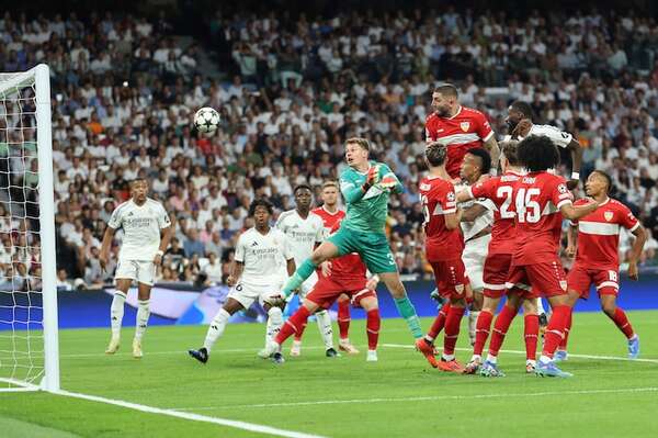 Los ‘viejos reyes’ no fallan en la nueva Champions - Fútbol Internacional - ABC Color