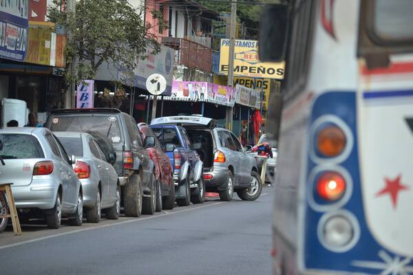 Estacionamiento en zona del mercado central tendrá un máximo de dos horas - San Lorenzo Hoy