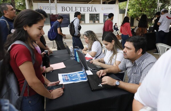 Mes de la Juventud: Expo Empleo Joven ofrecerá más 640 vacancias laborales - .::Agencia IP::.