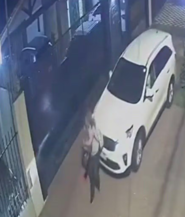 Capturan a hombre por intentar atropellar a su expareja