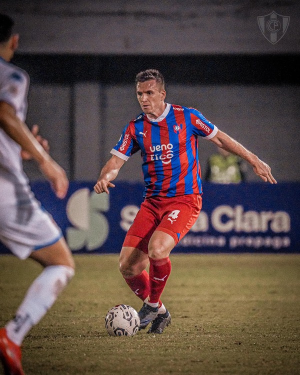 Cerro pide anulación de roja a Brock y suspensión a los árbitros - Unicanal