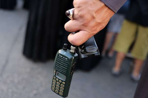 Bíperes y walkie-talkie, sistema de comunicación de Hezbolá sufre duro golpe - Mundo - ABC Color