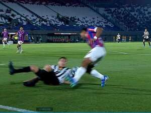 “Incorrecta interpretación”: El Análisis Arbitral y la mano penal no sancionada de Hernesto Caballero - Cerro Porteño - ABC Color