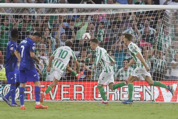 Betis derrota al Getafe de Alderete - Fútbol Internacional - ABC Color